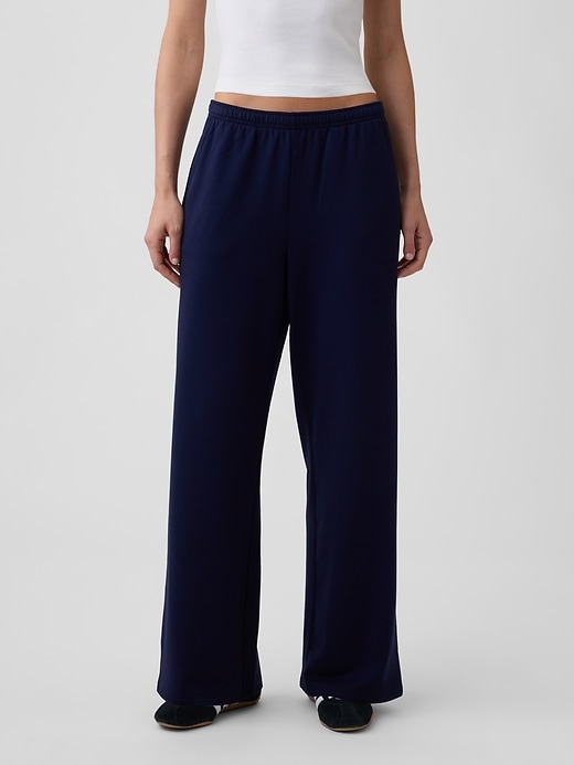 Image number 3 showing, CloudLight Relaxed Wide-Leg Sweatpants