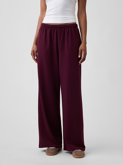 Image number 3 showing, CloudLight Relaxed Wide-Leg Sweatpants