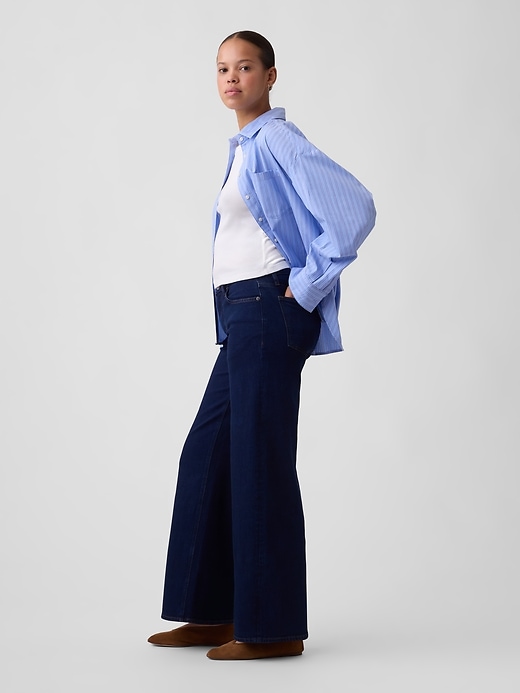 Image number 3 showing, Curvy Mid Rise Wide-Leg Jeans