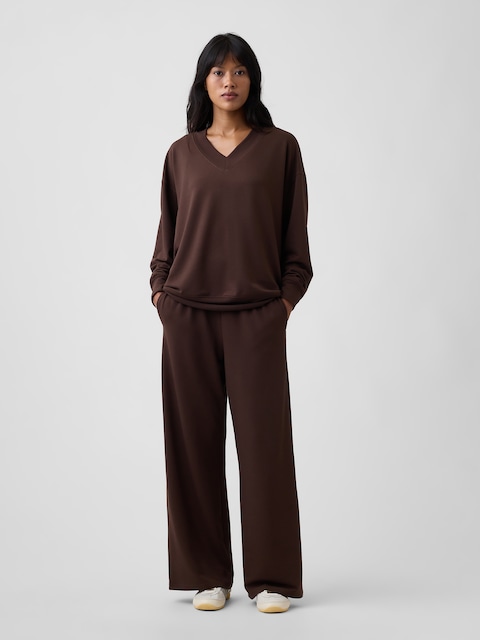 CloudLight Relaxed Wide-Leg Sweatpants
