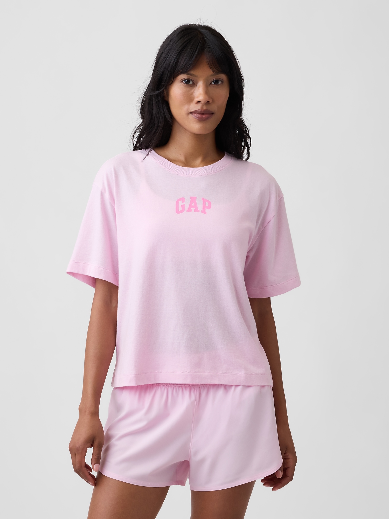 Relaxed Gap Mini Logo T-Shirt