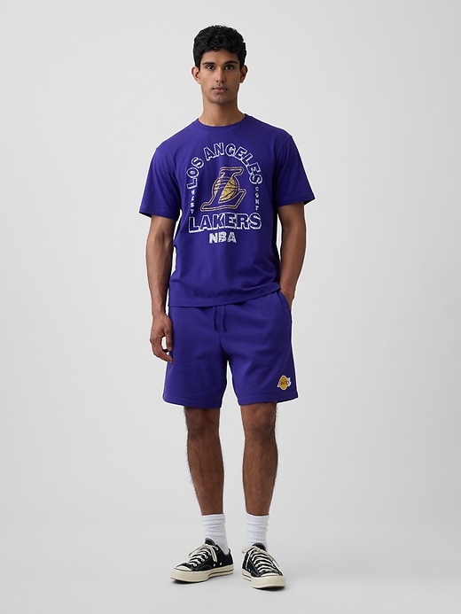 Adult NBA Los Angeles Lakers Relaxed Graphic T-Shirt | Gap Factory