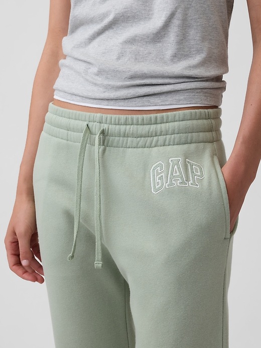 Image number 4 showing, Gap Logo Straight Sweatpants