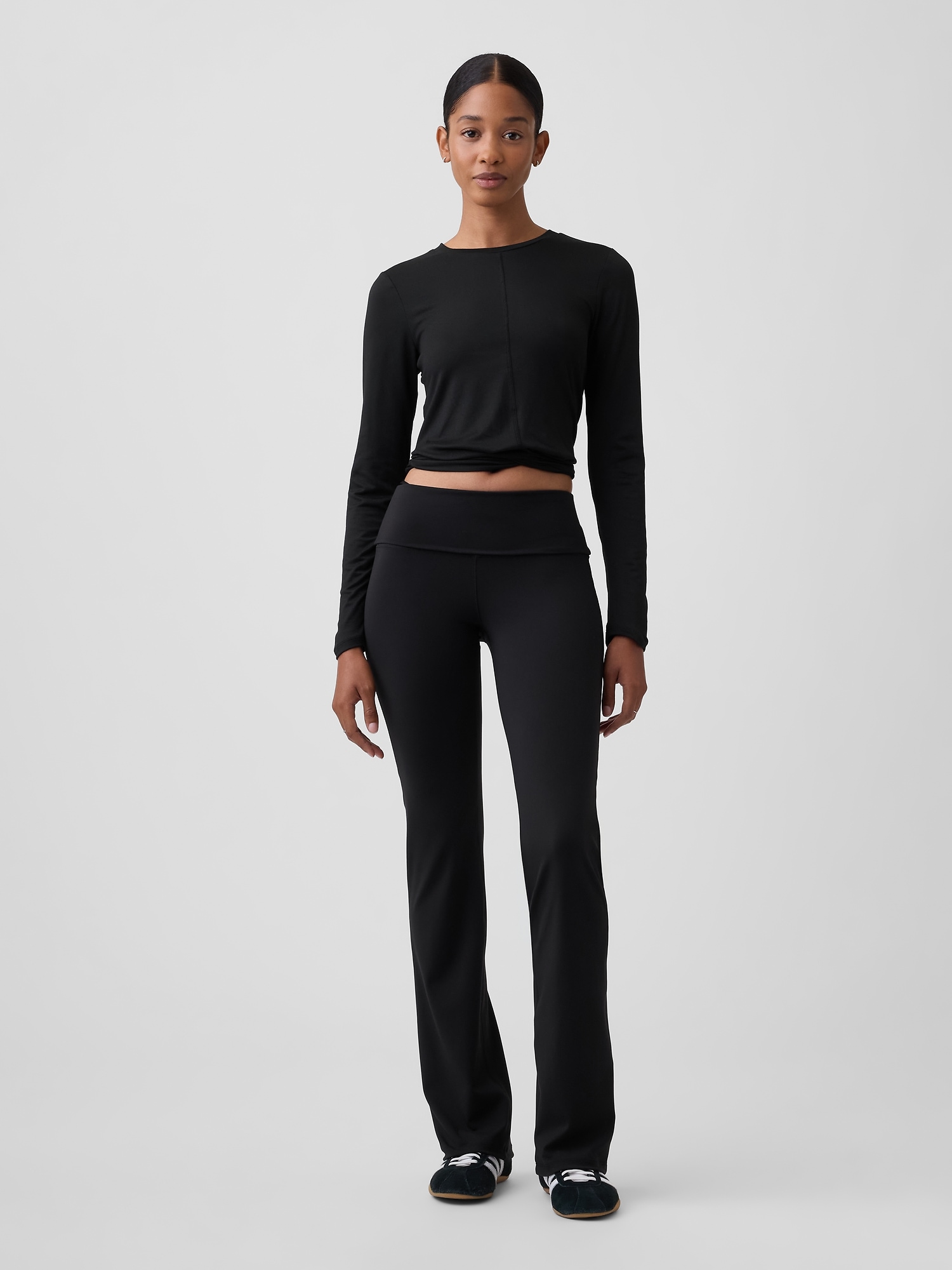 GapFit Recycled Sky High Studio Flare Leggings