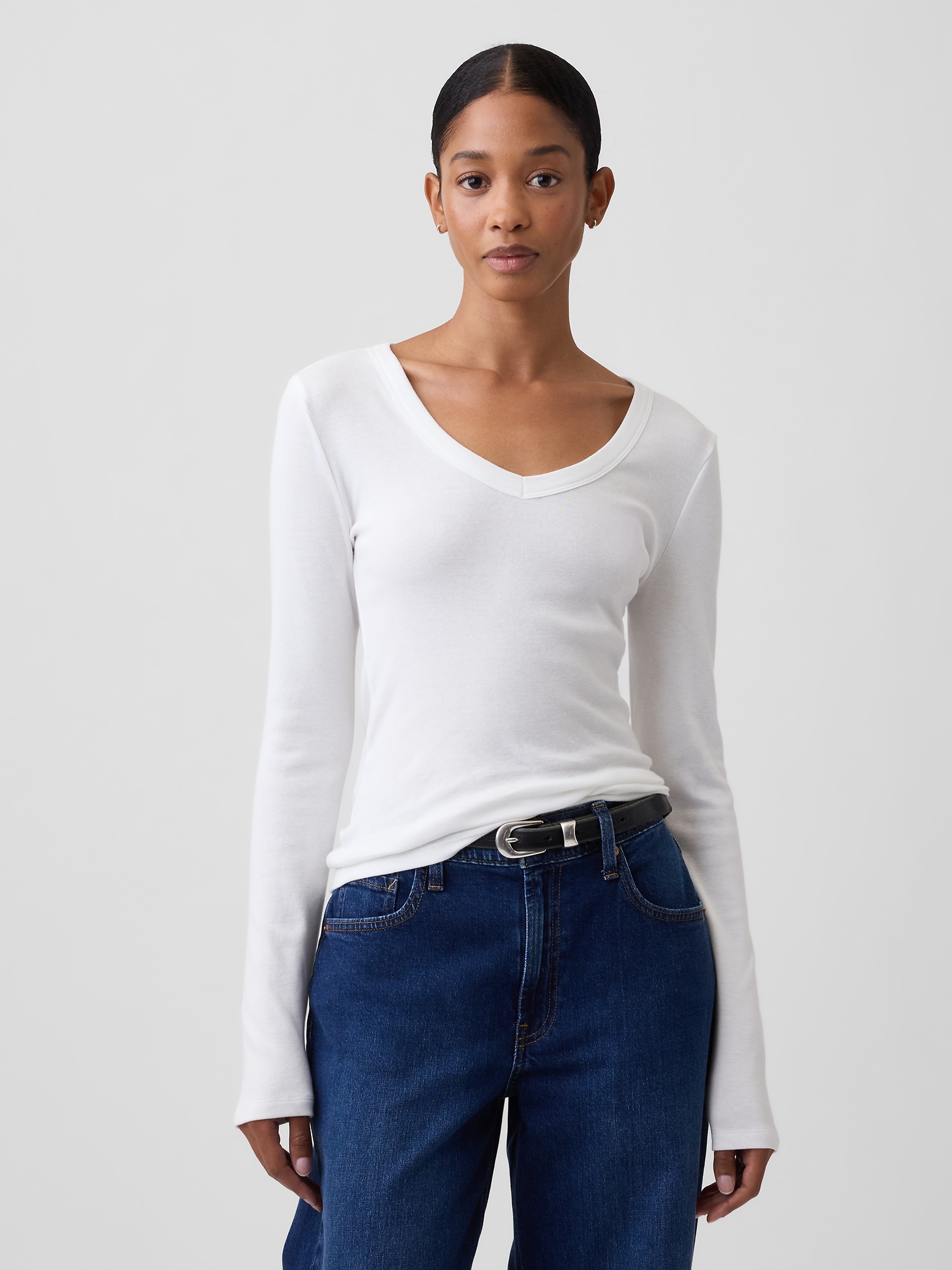 Modern Ribbed V-Neck T-Shirt