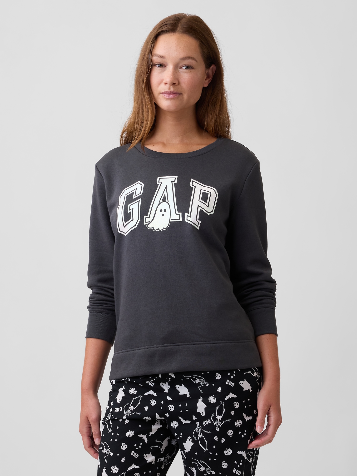 Relaxed Gap Logo Sweatshirt