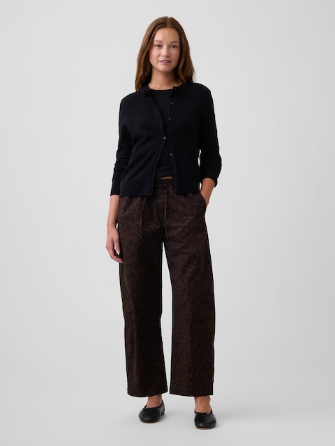 Mid Rise Easy Barrel Khakis