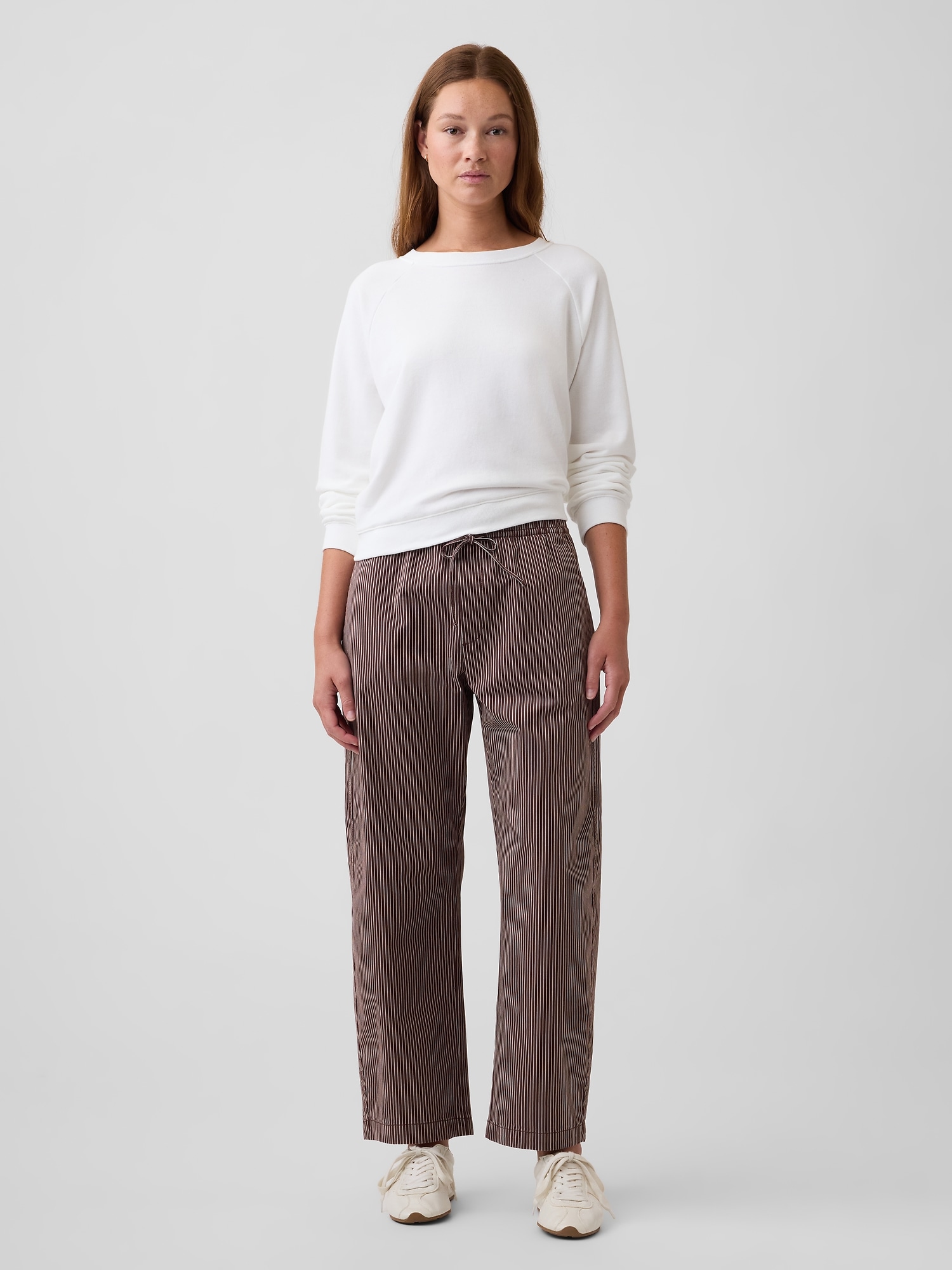Mid Rise Easy Barrel Khakis