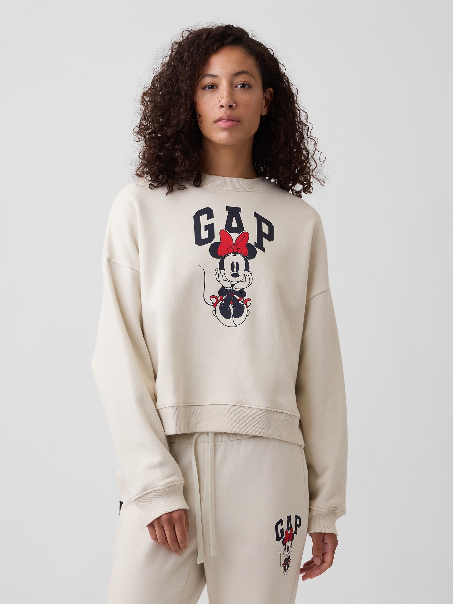 Gap × Disney Minnie Mouse Relaxed Wedge Logo Sweatshirt