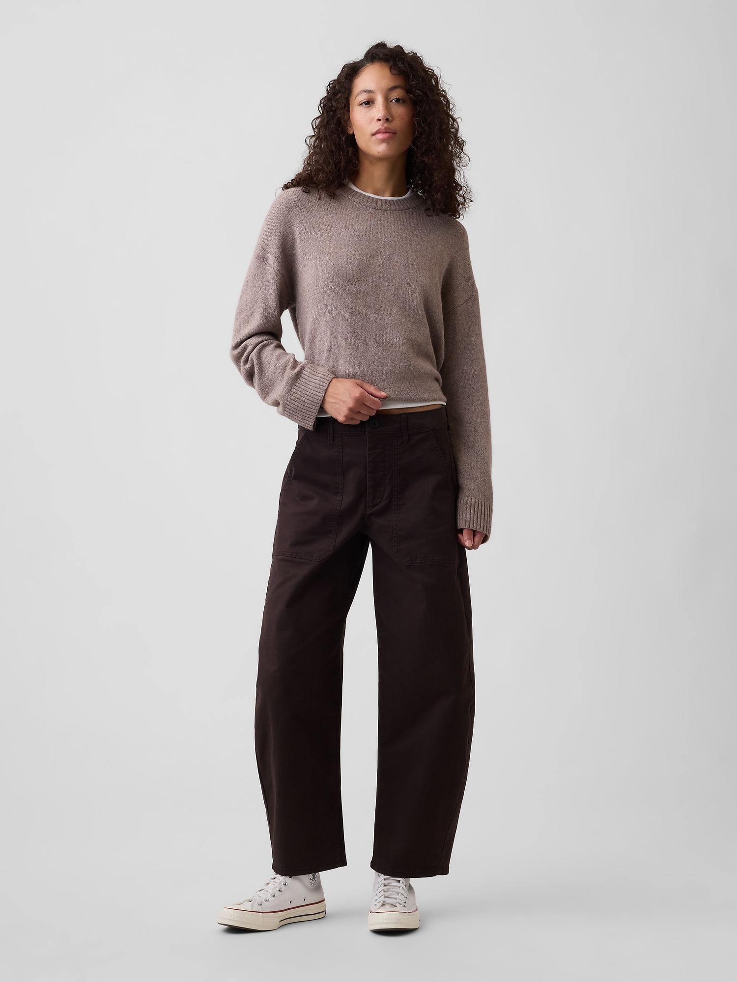 Mid Rise Barrel Khakis