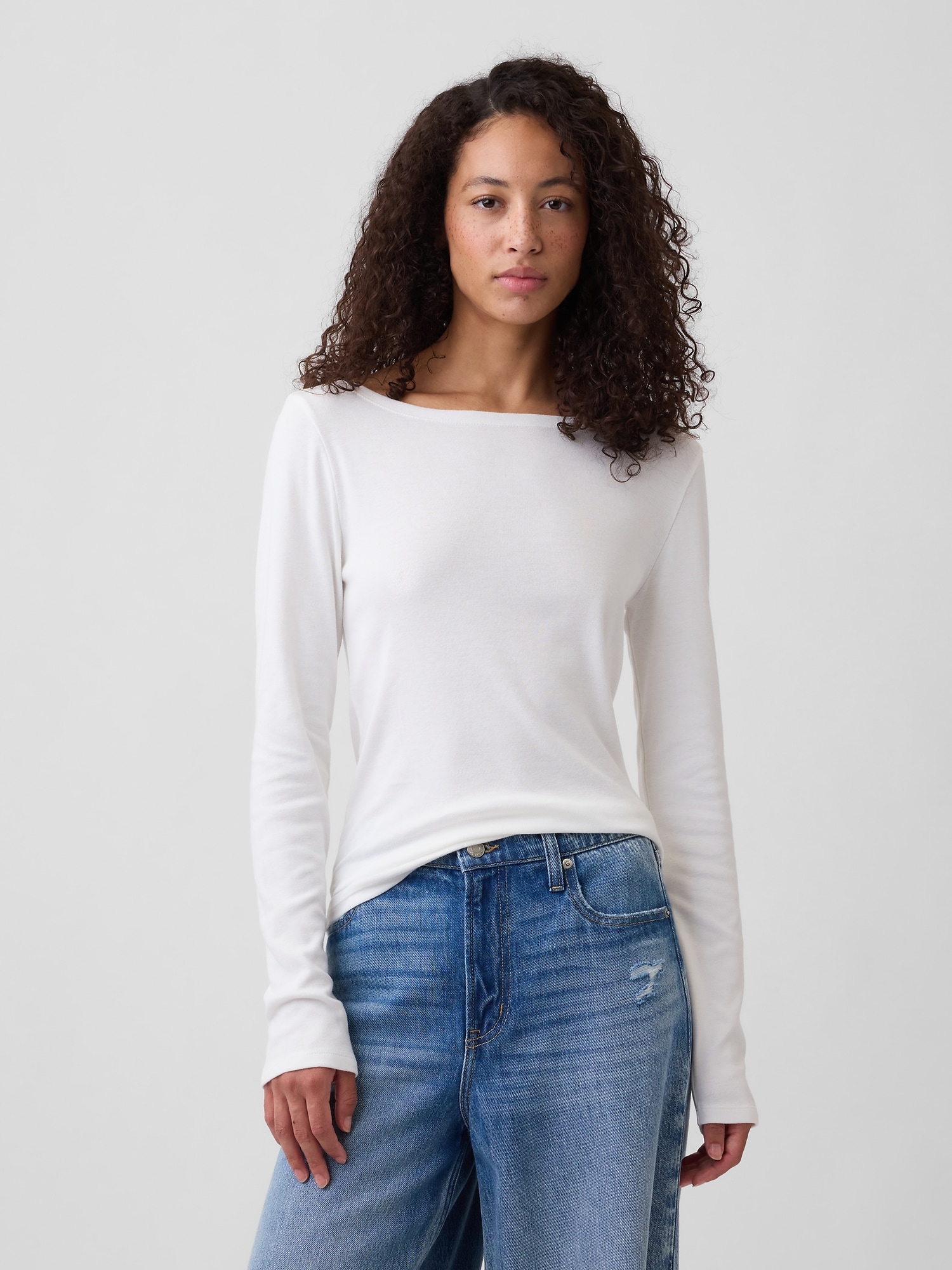 Modern Ribbed Boatneck T-Shirt