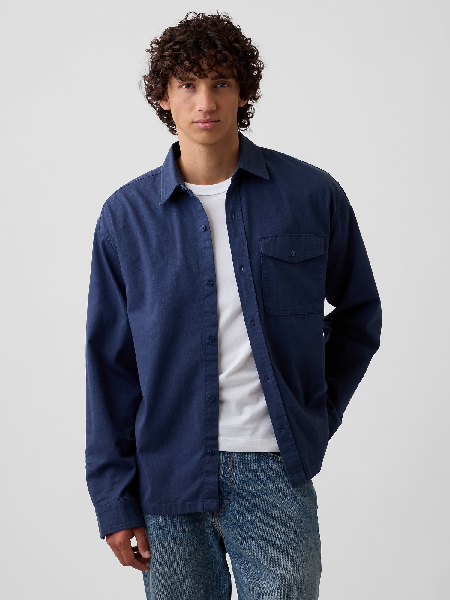 Twill Shirt in Boxy Fit