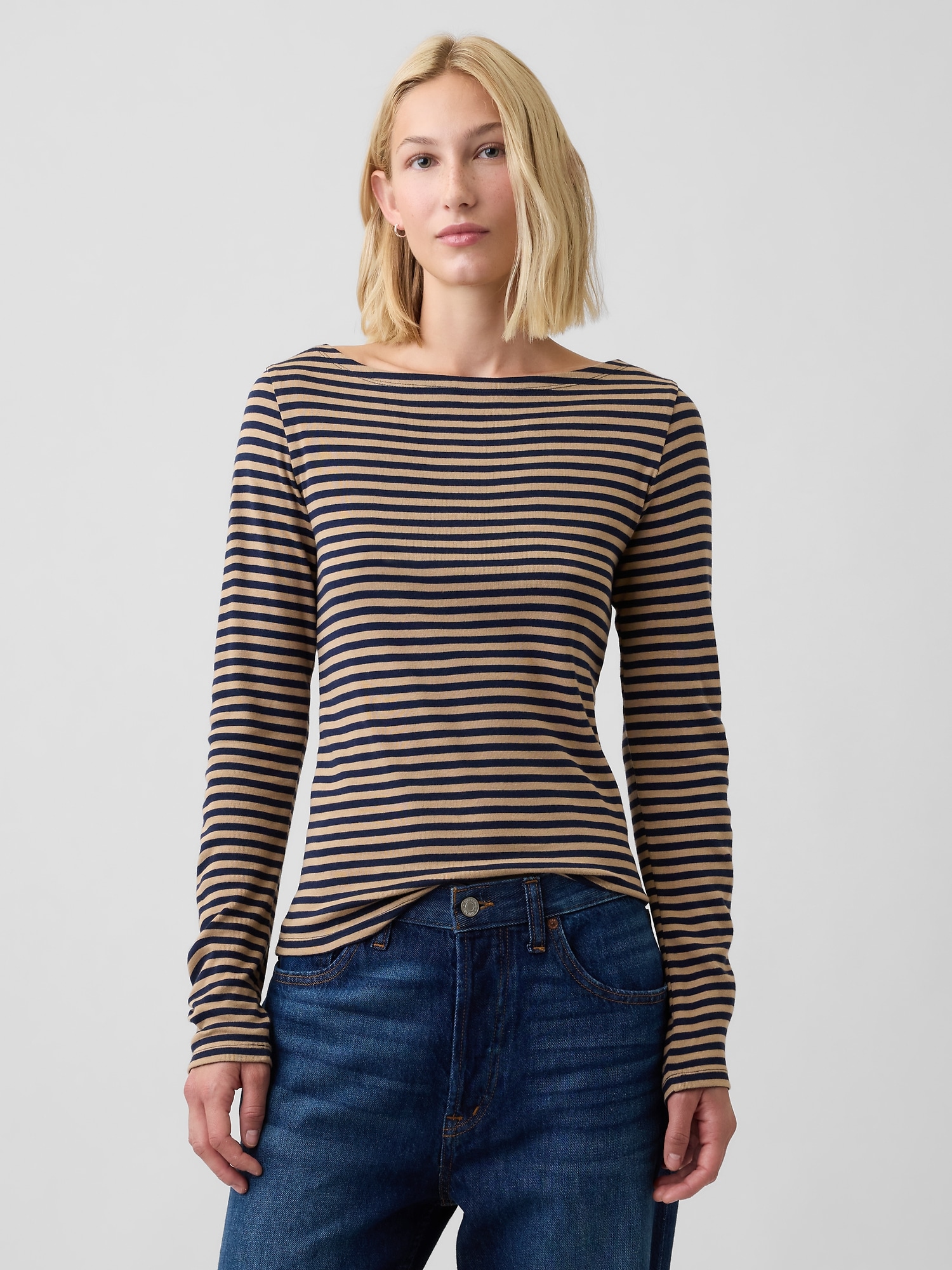 Modern Ribbed Boatneck T-Shirt