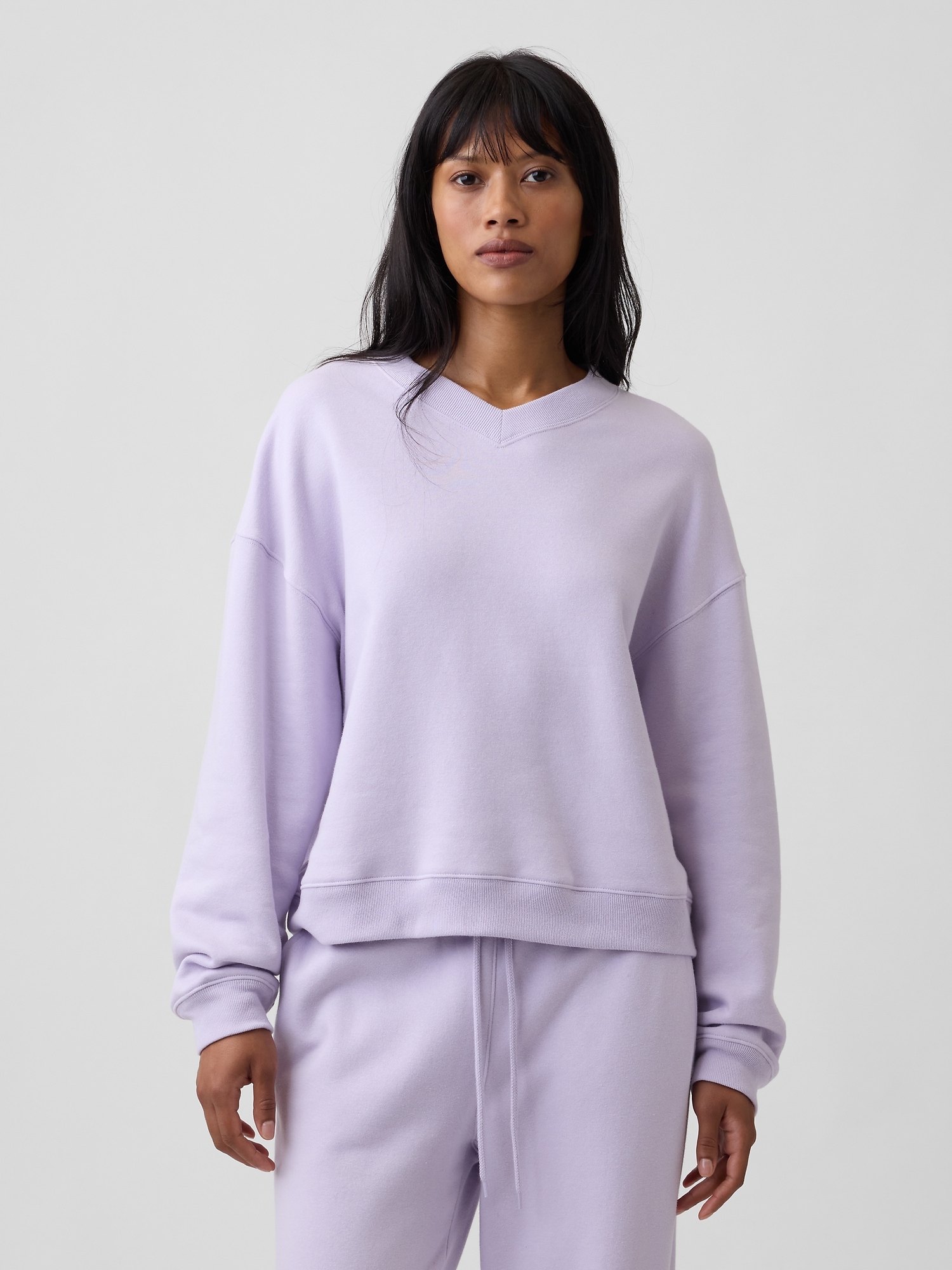 Oversized Wedge V-Neck Sweatshirt