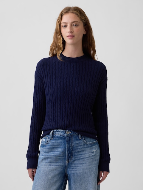 CashSoft Relaxed Cable-Knit Crewneck Sweater