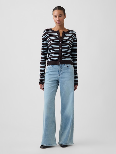 Mid Rise Wide-Leg Sweatpant Jeans