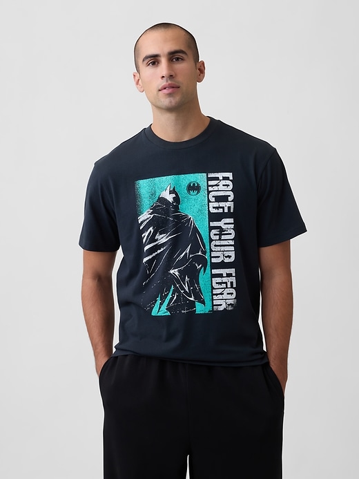 Everyday Soft DC™ Batman Relaxed Graphic T-Shirt | Gap Factory