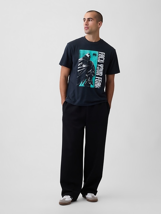 Everyday Soft DC™ Batman Relaxed Graphic T-Shirt | Gap Factory