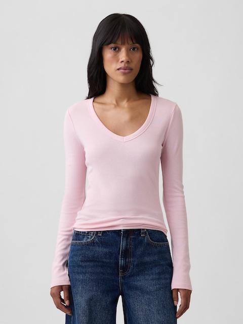 Modern Ribbed V-Neck T-Shirt